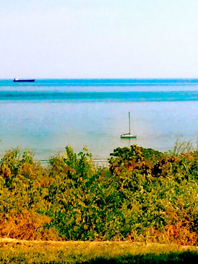 Море