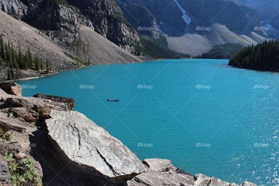 The Awesome View of the Lake