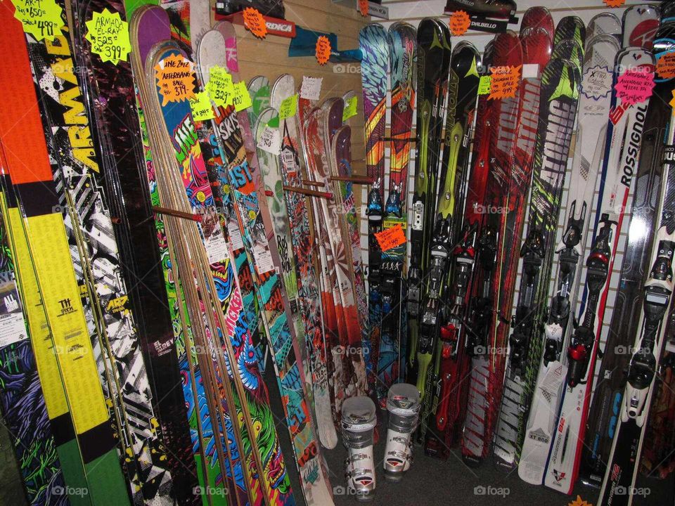 Ski Store