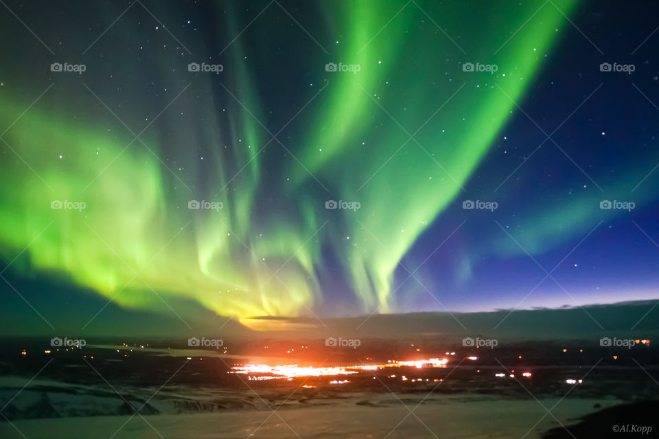 Wunderschöne Nordlichter über Island