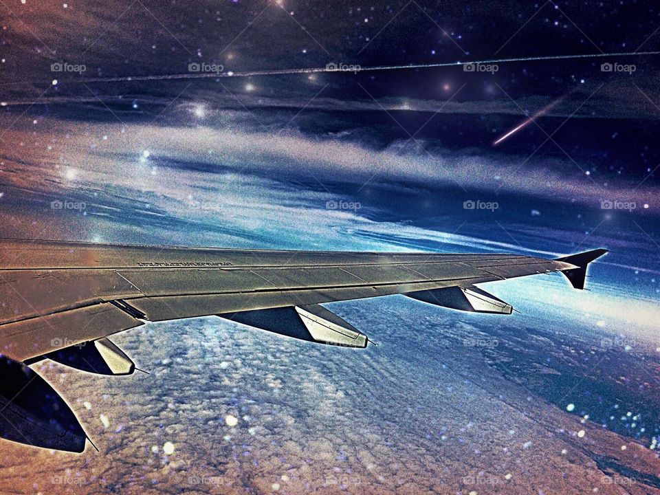 Airline travel in starlight . Airline travel in starlight