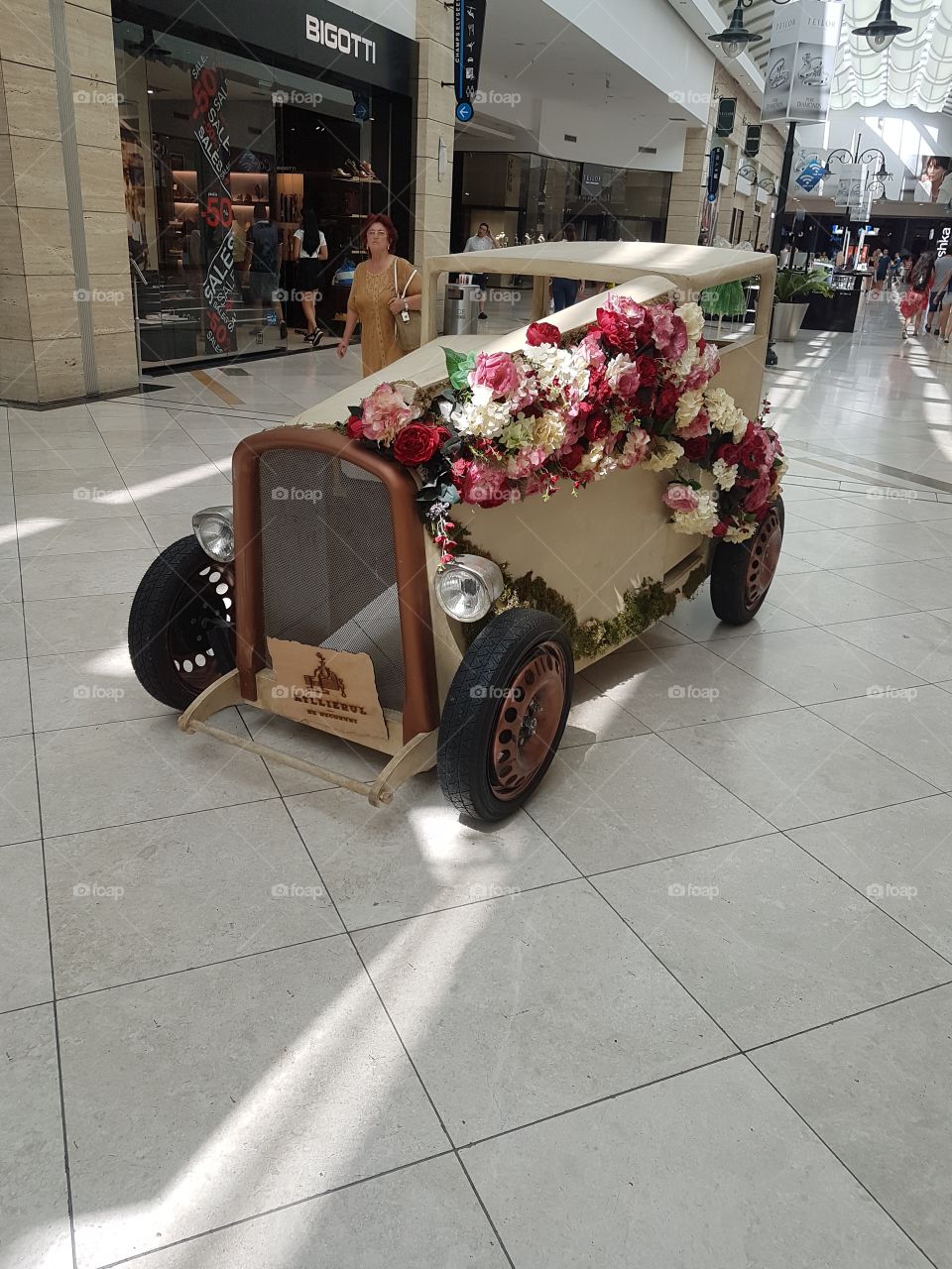 retro flower car