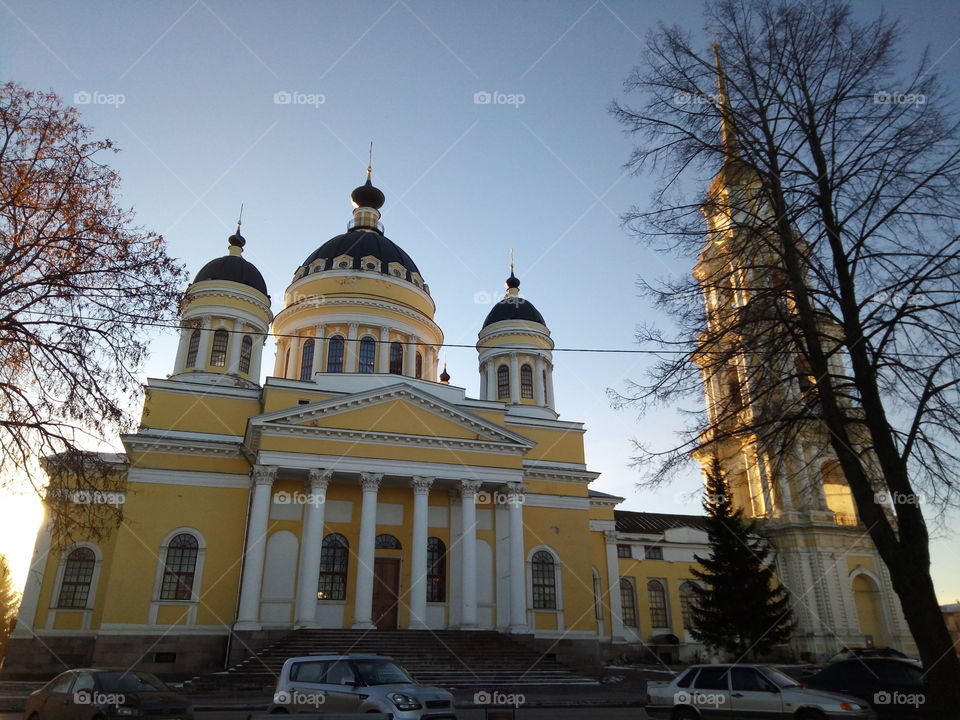 собор.город.улица.