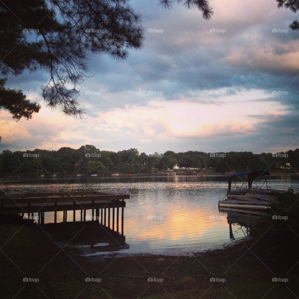 Evening on the lake 