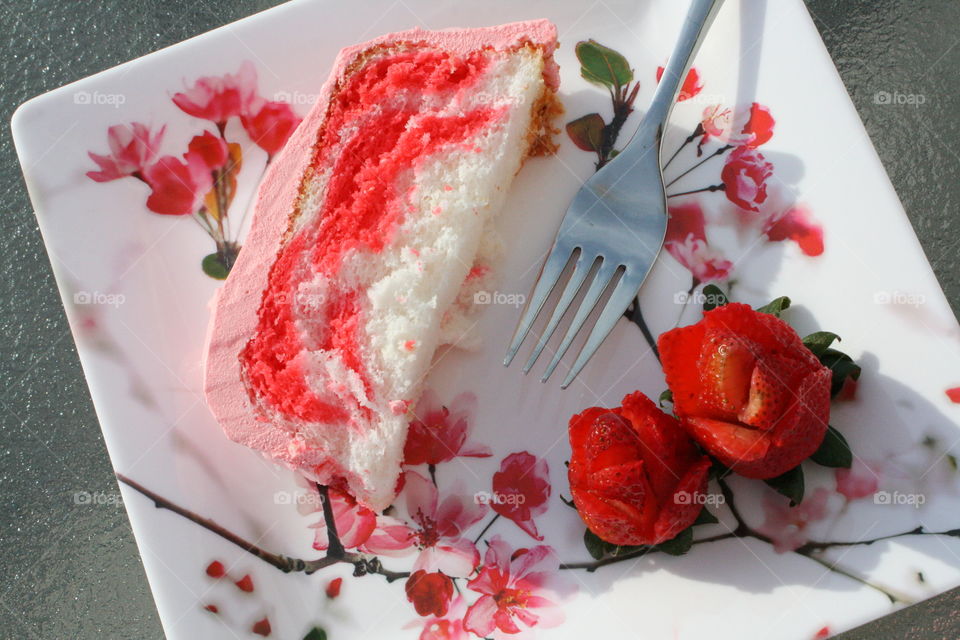 Angel Food Cake and Strawberry Roses