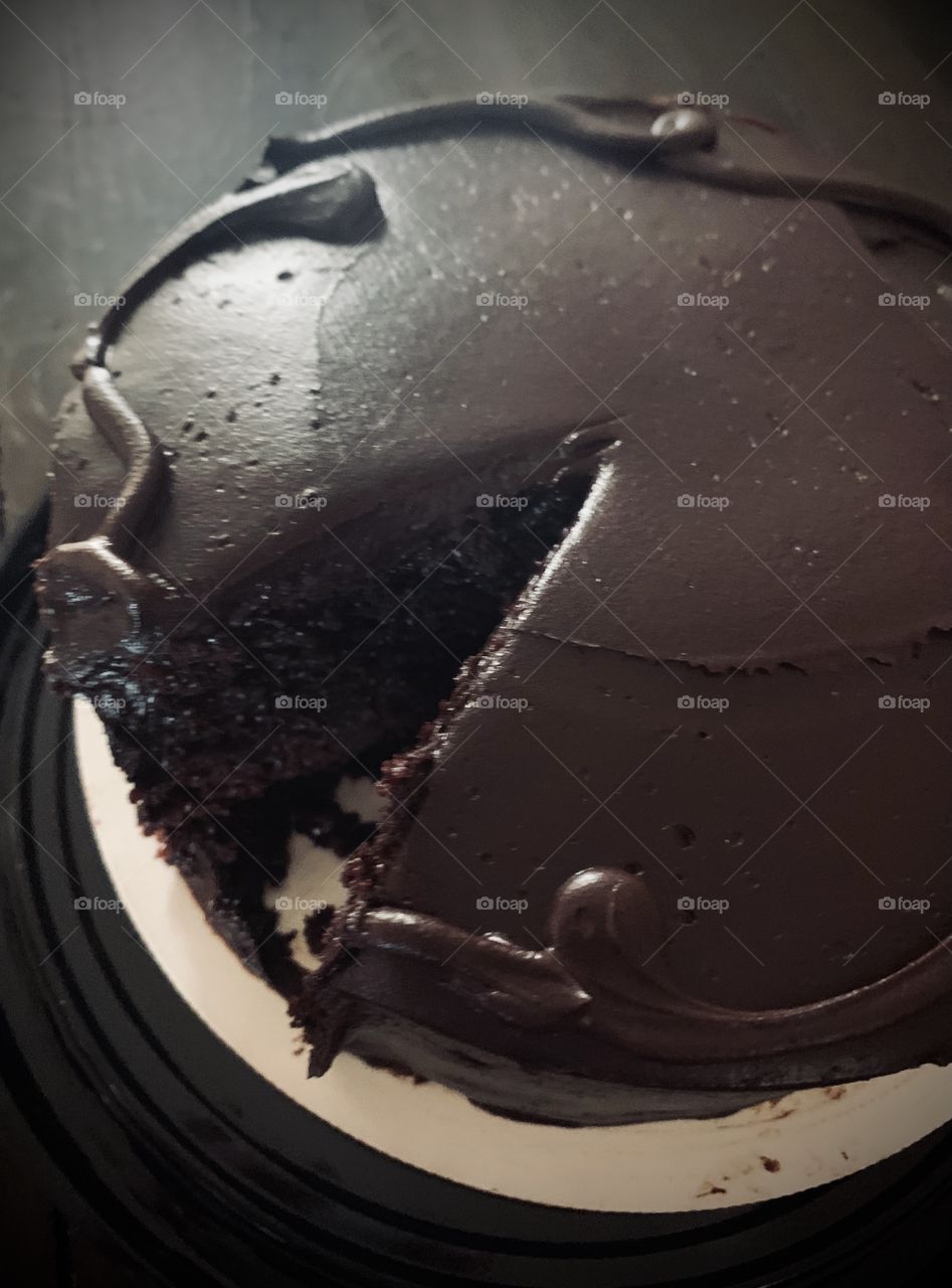 Dark and rich chocolate cake 