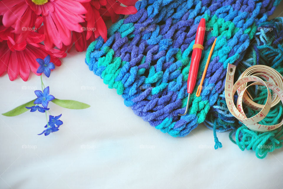 knitting supplies, making scarf