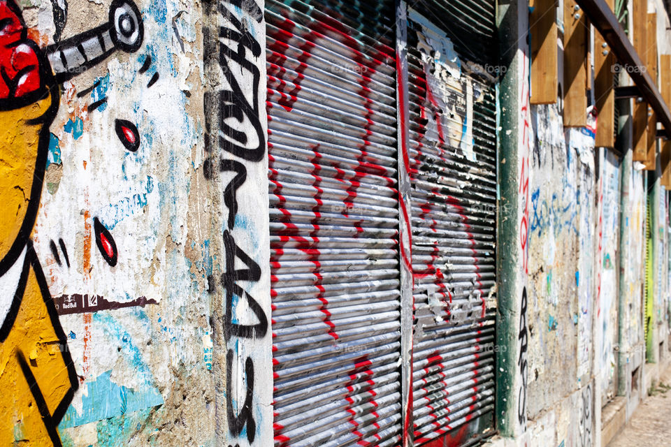 Graffiti wall 