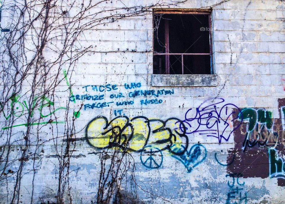 Silo graffiti at James River