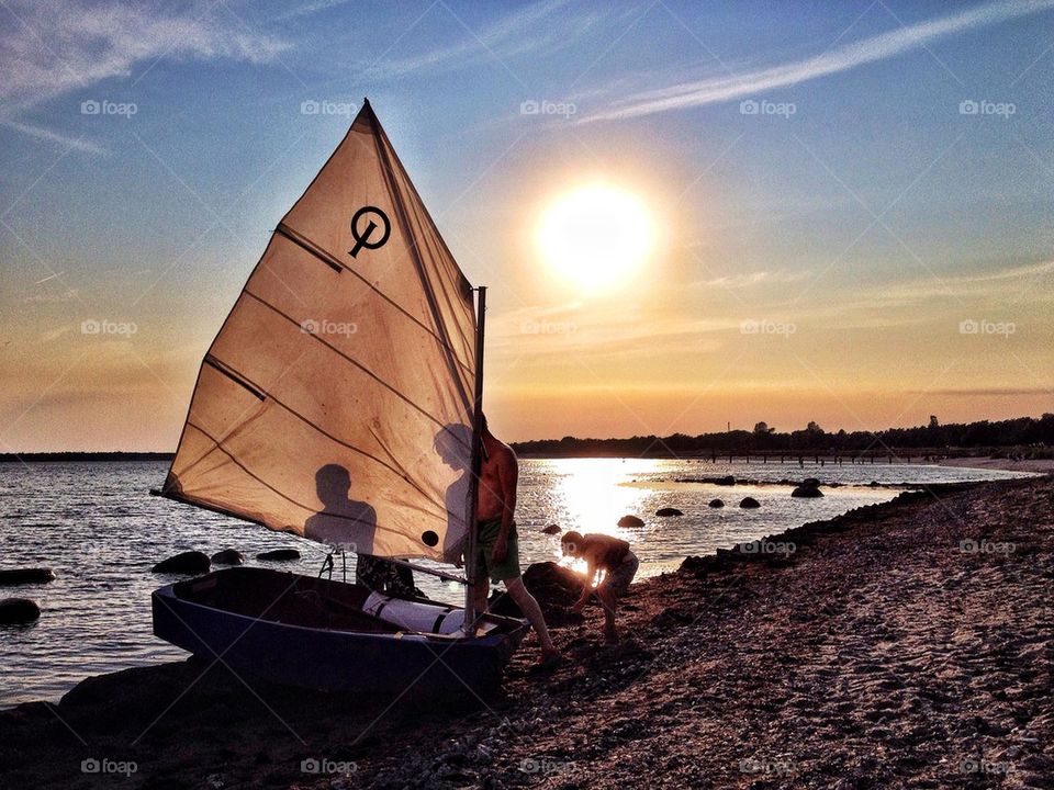 Learning how to sail