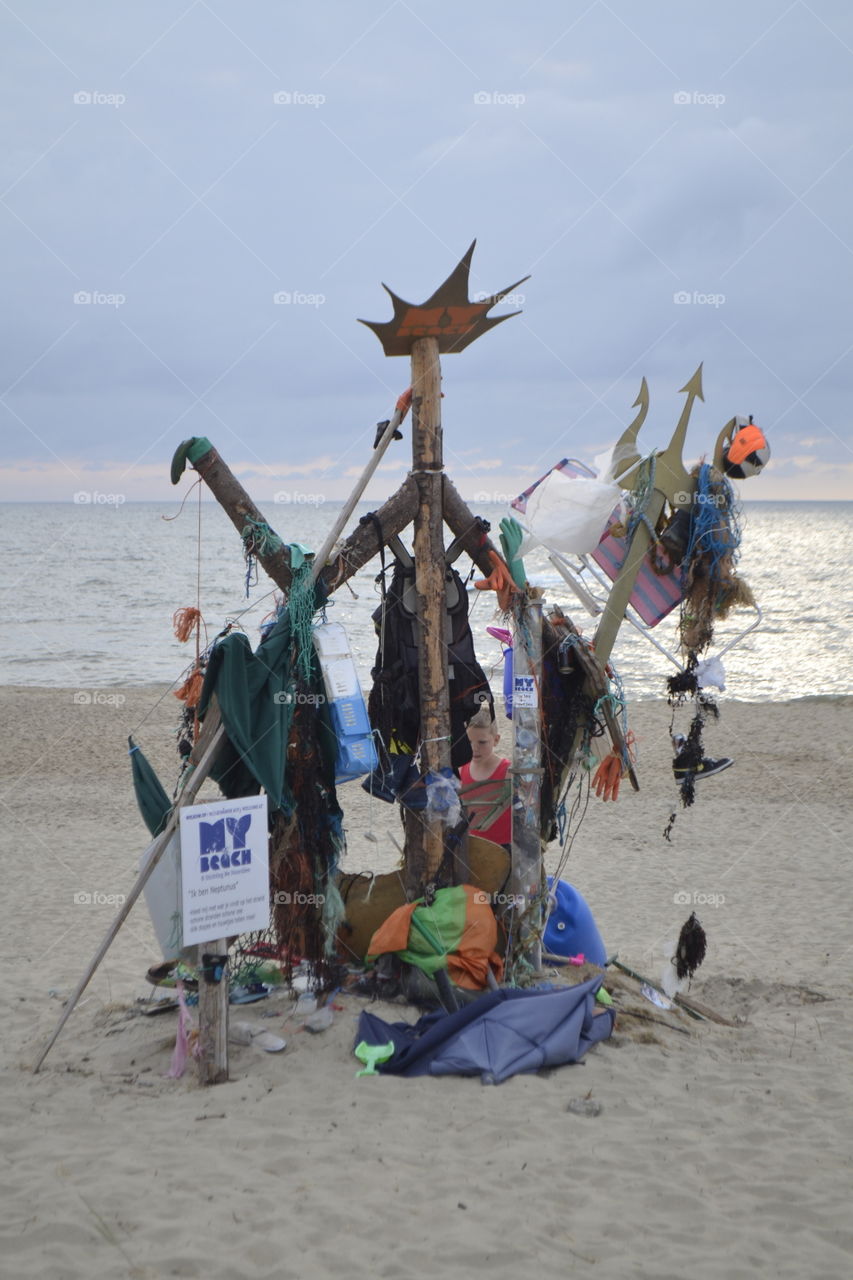 Beach art.. Made by who ever came allong.