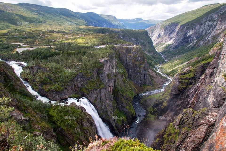 Norway, Mabodalen Eidfjor, Voringsfossen waterfall