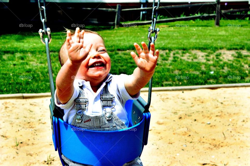 Baby swing