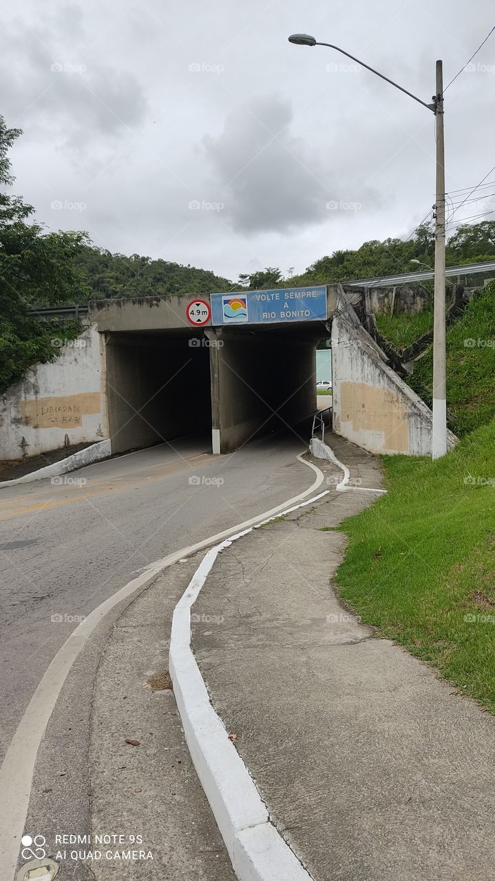 túnel da cidade