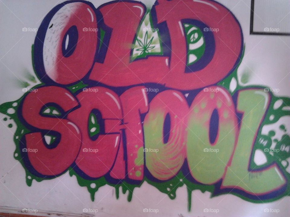 Oñd school grafitti
