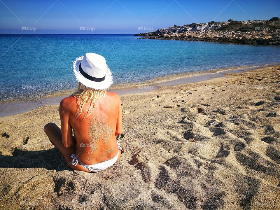 Looking at the horizon...