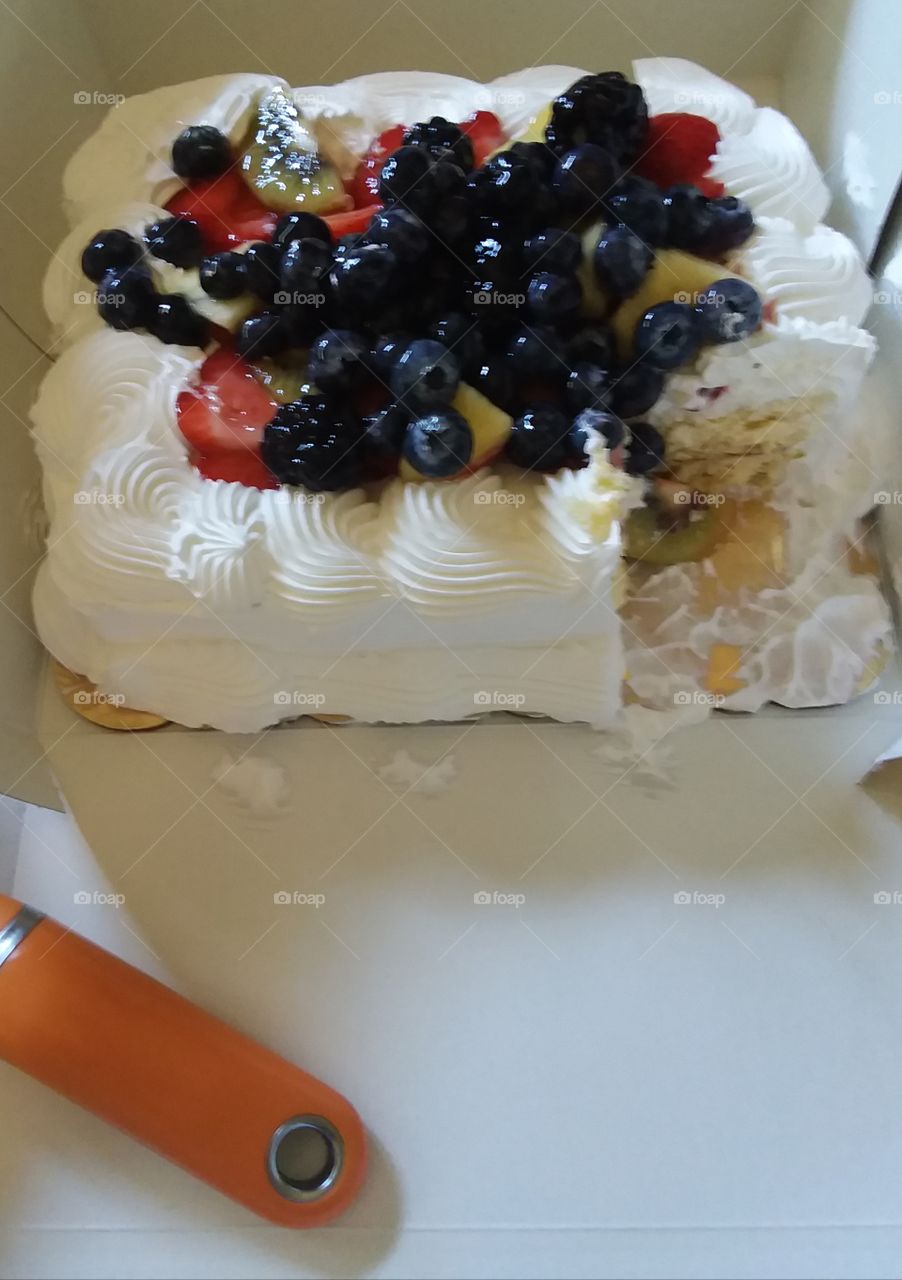 best cake ever topped with fruit
