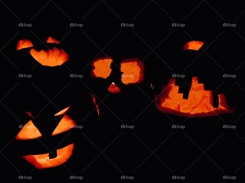 Halloween Tradition of Pumpkin Carving 