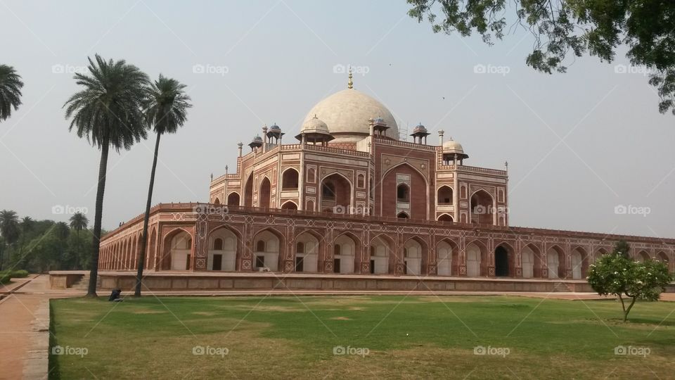 humayu's tomb. this is the humayu's tomb in delhi