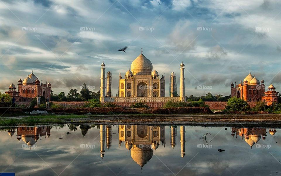 Taj Mahal Reflection