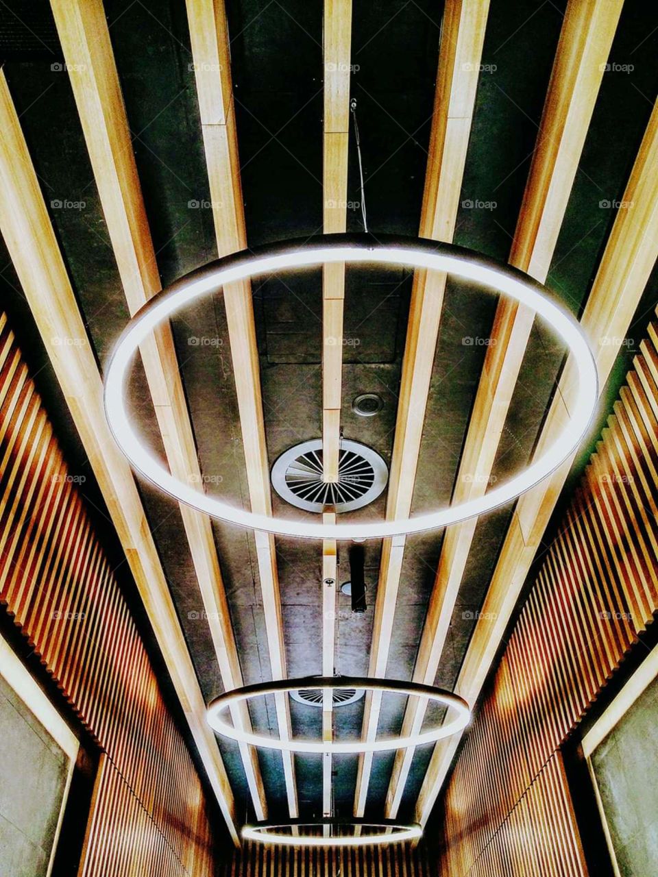 circle patterns on ceiling city building !