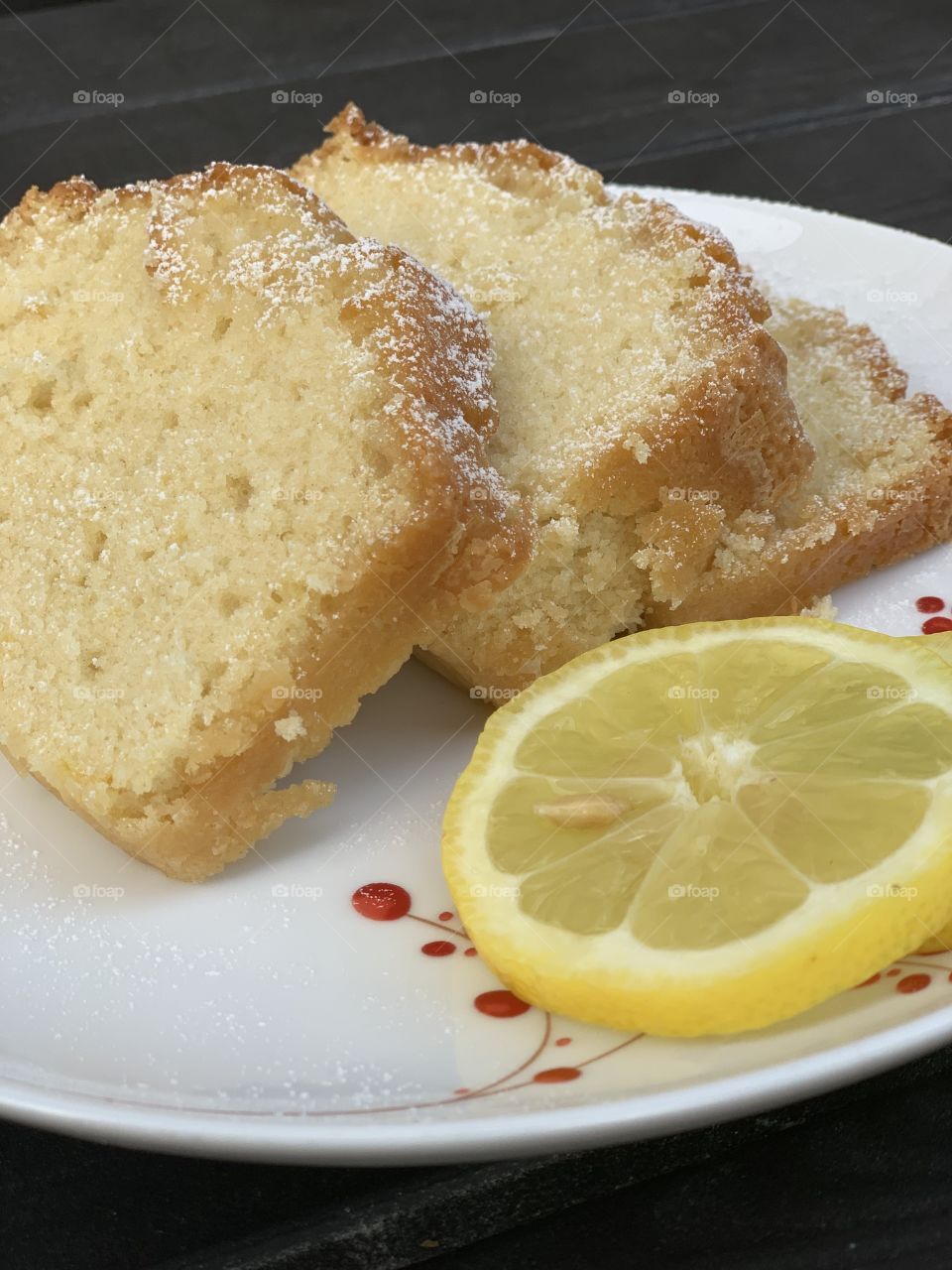 Lemon pound cake slices
