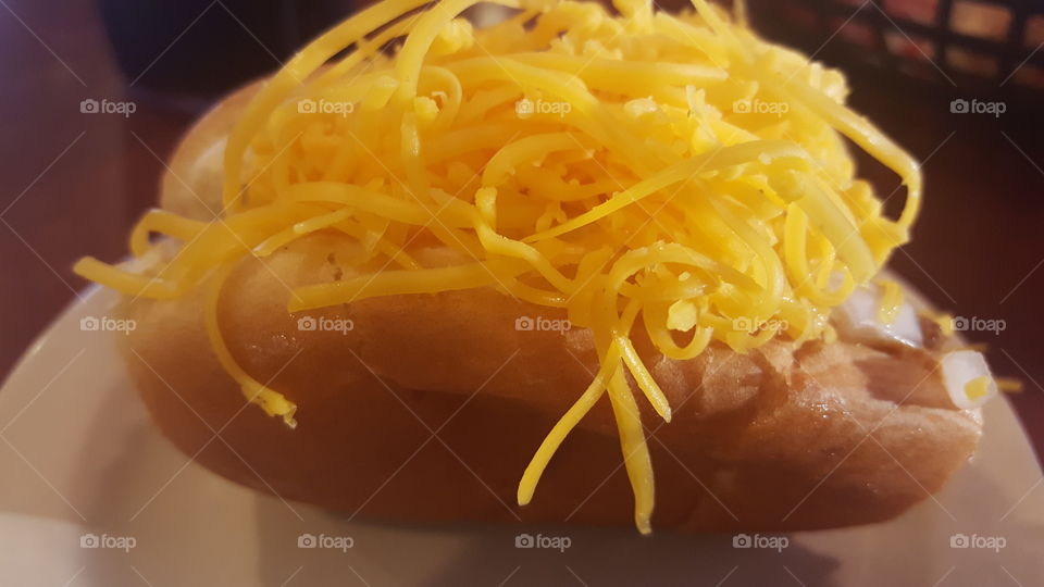 chili cheese dog