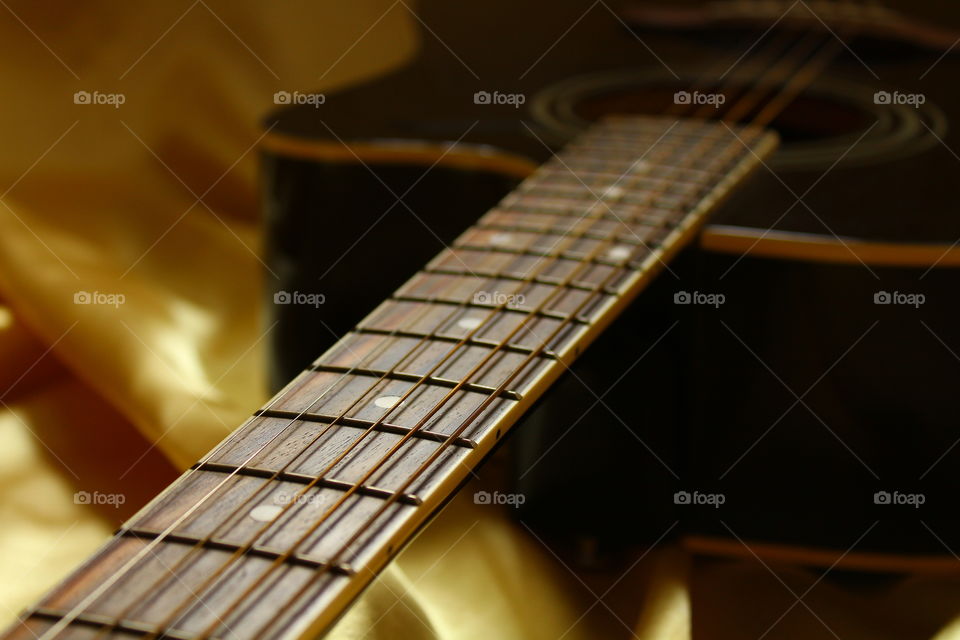 GUITAR