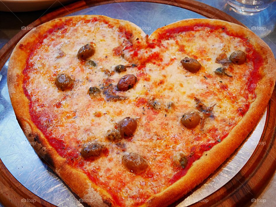 love pizza