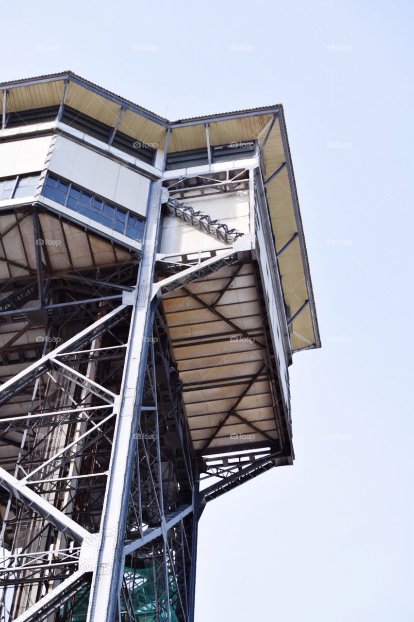 Cable car tower 