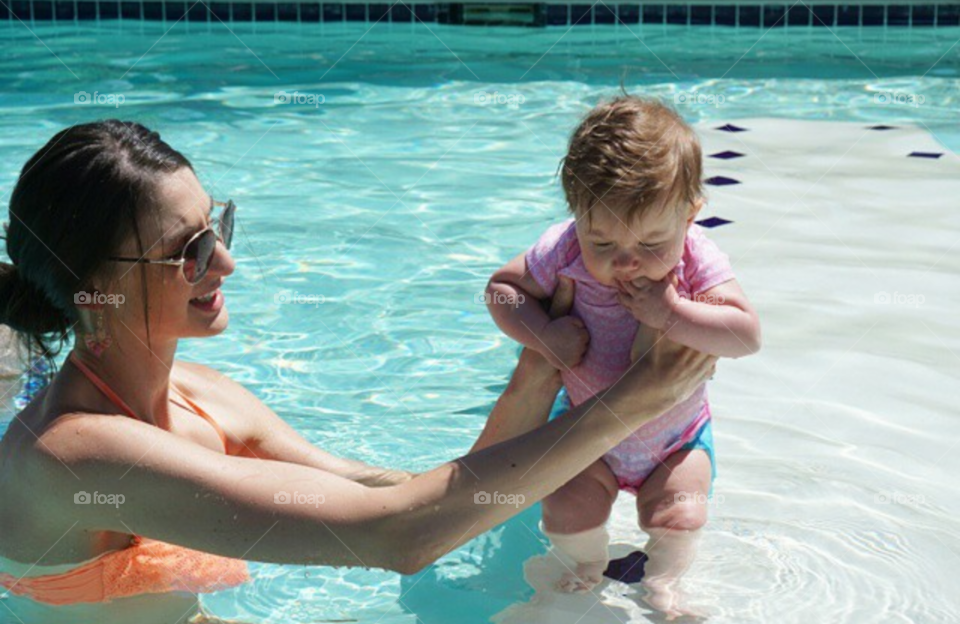 mommy baby swim lesson