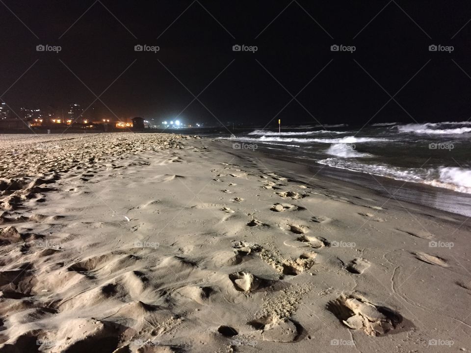 Night beach 