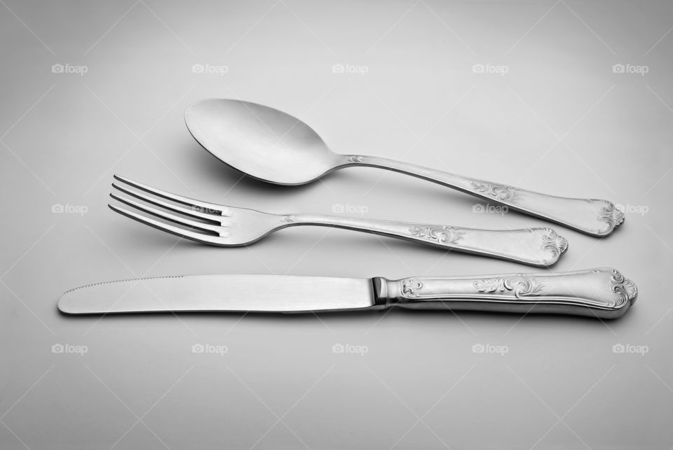 silverware B&W, minimalist composition