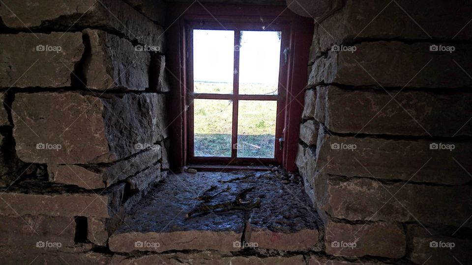 Window in a old barn 