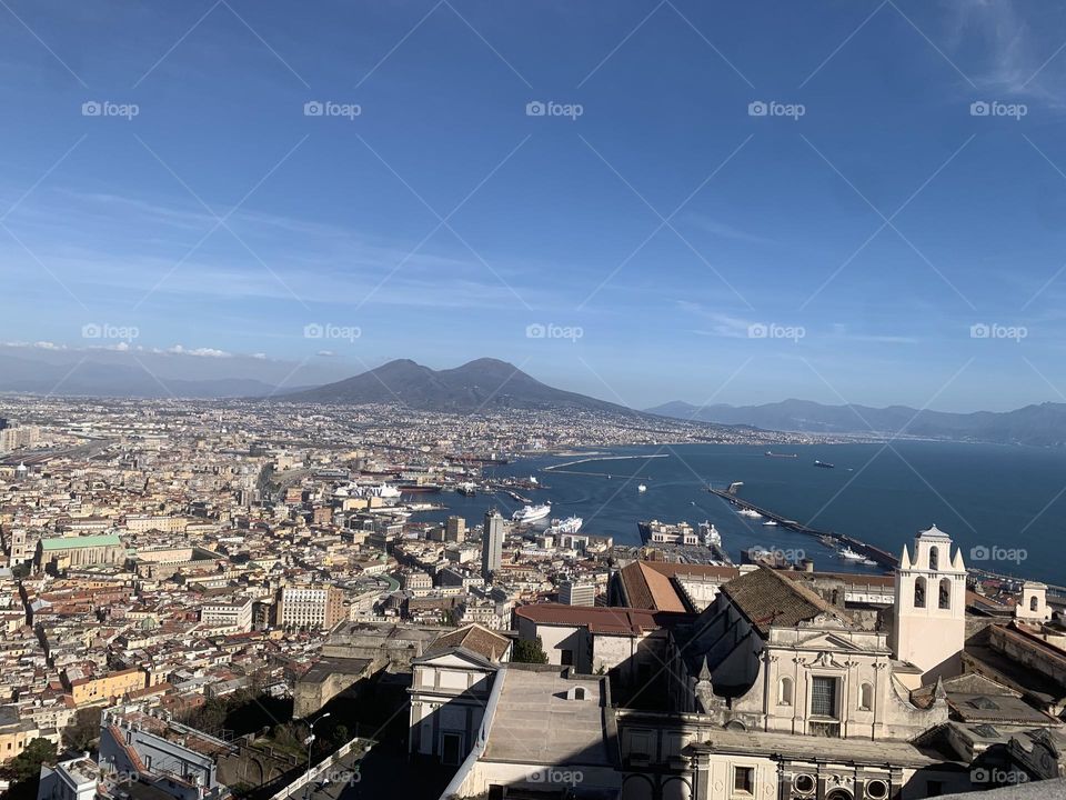 Napoli and the Vesuvius 