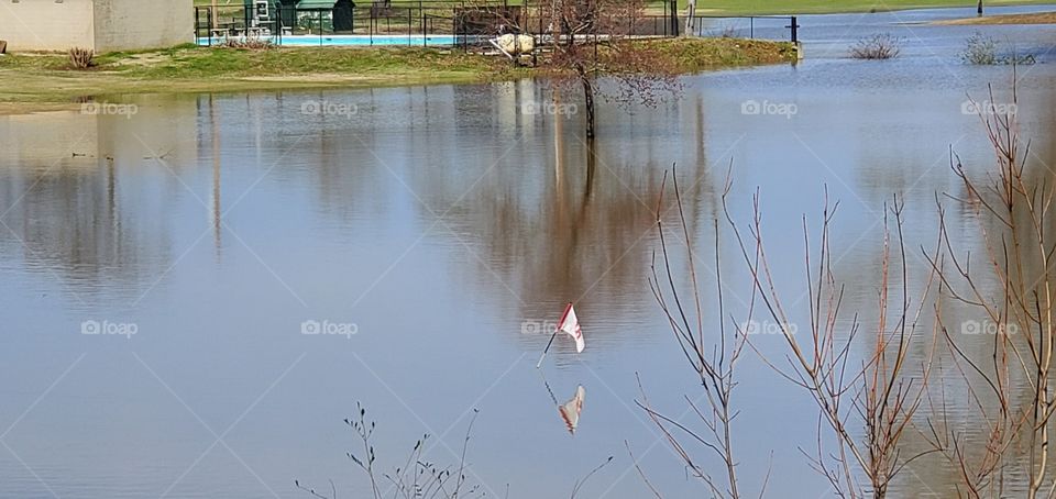90 degrees day at golf course