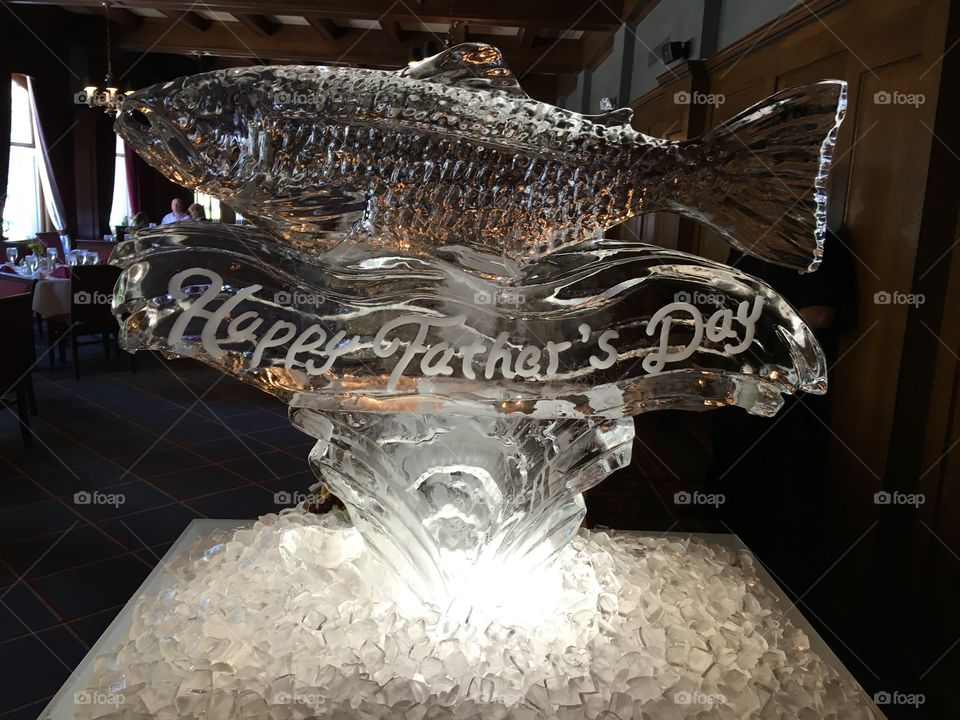Happy Fathers Day ice sculpture 