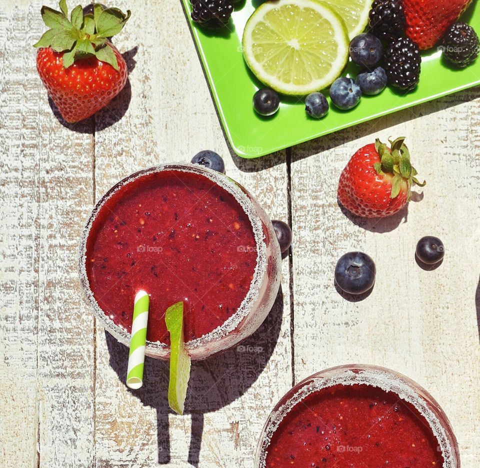 Fresh berry smoothie