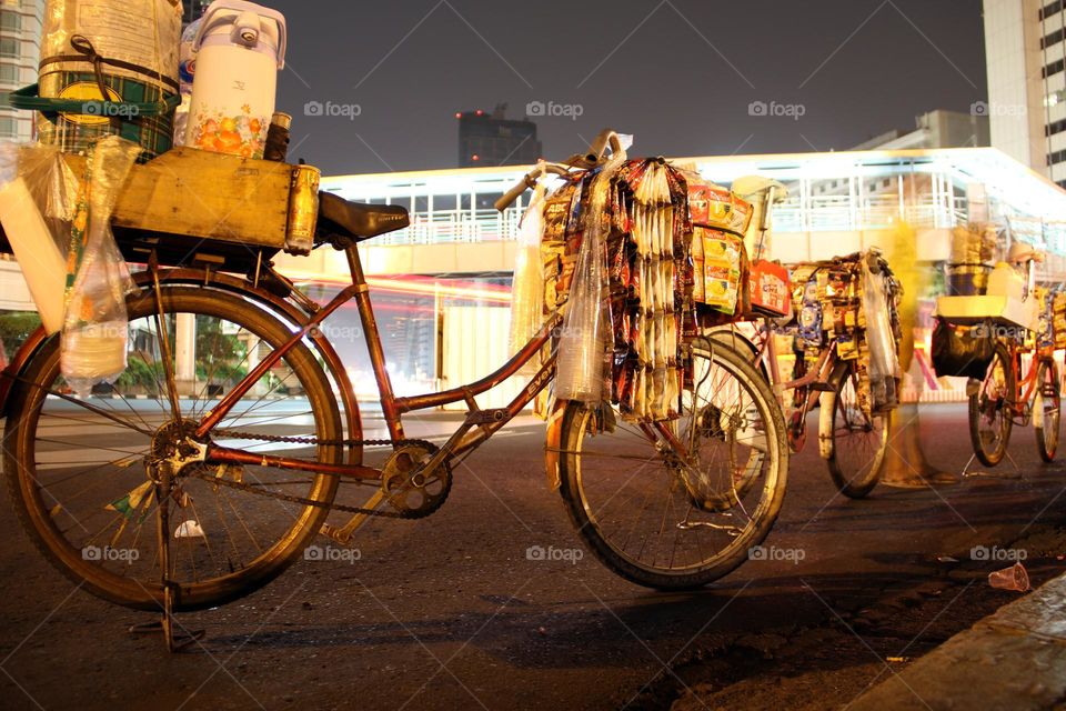 I chase my fortune with my bicycle