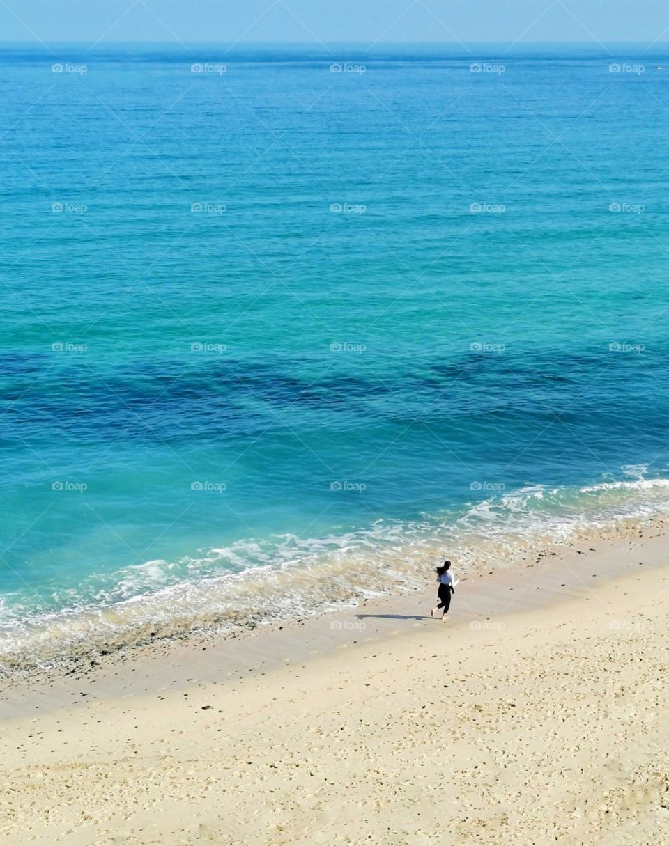 The sea is the best healer. 
Morning run along the sea. Running is a healthy lifestyle. 
The beauty of nature and landscape.