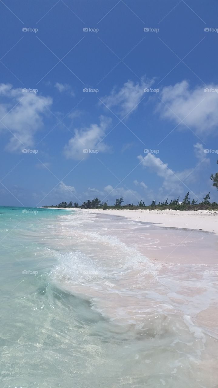 Blush color beach. Bahamas. S5 no filter