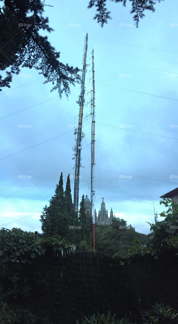 Panoramic long telecomunication tower 