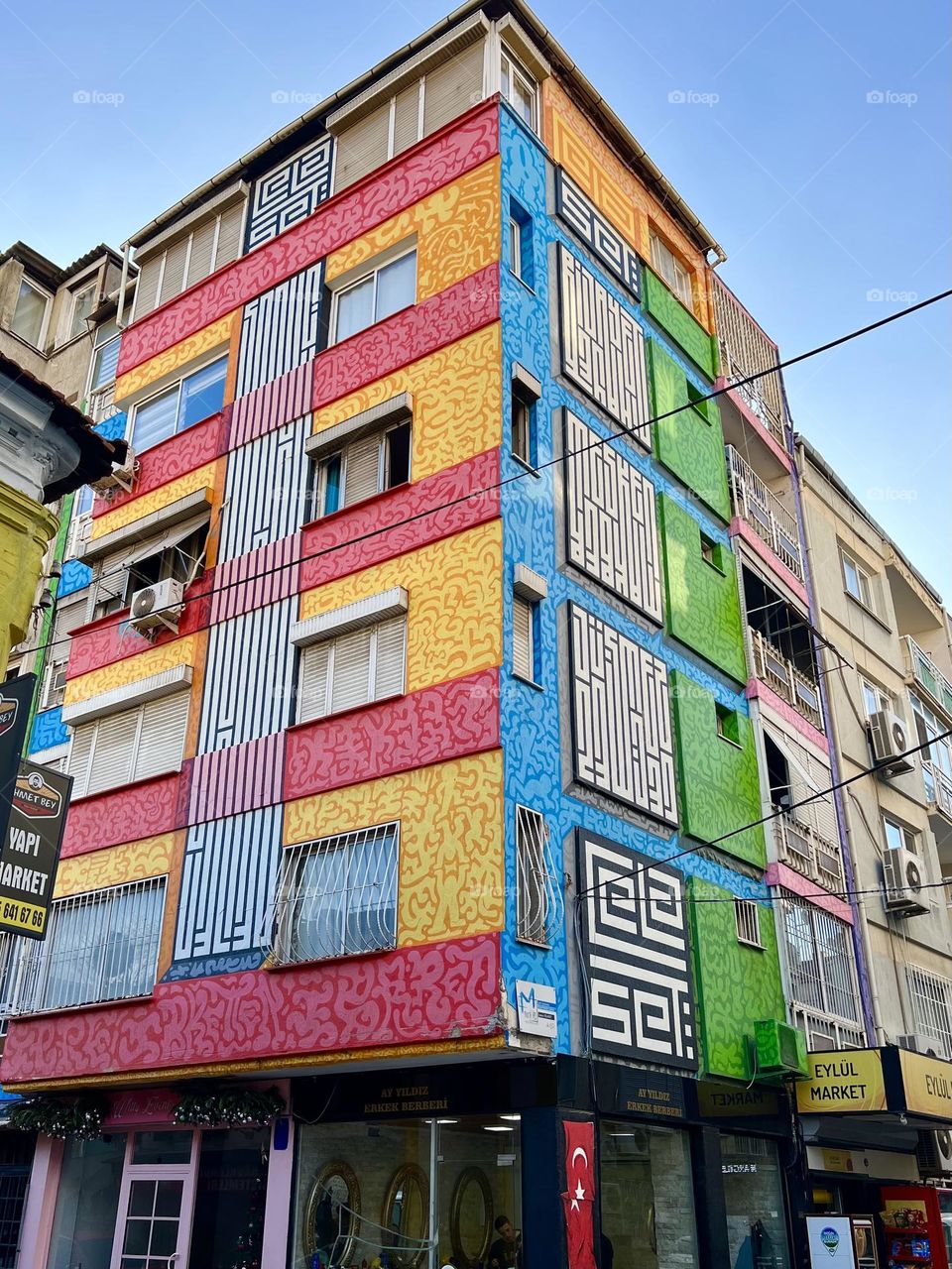 Graffiti house rectangle color