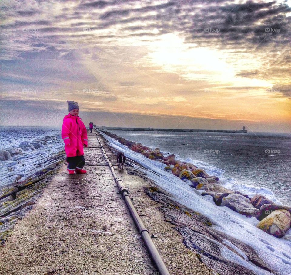 Winter on the pier 