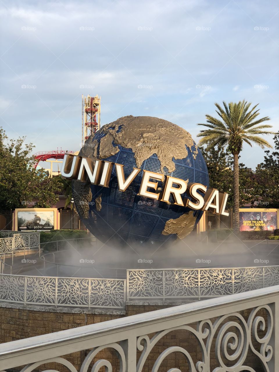 Perfect angle of the revolving Universal Studios globe with glimpses of the park in the background. Beautiful day with great lighting. 