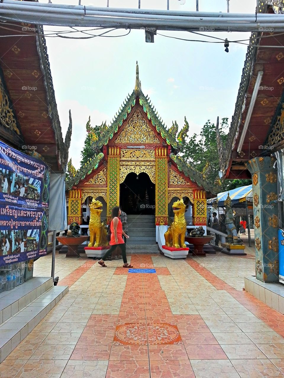 Doi Kham Temple