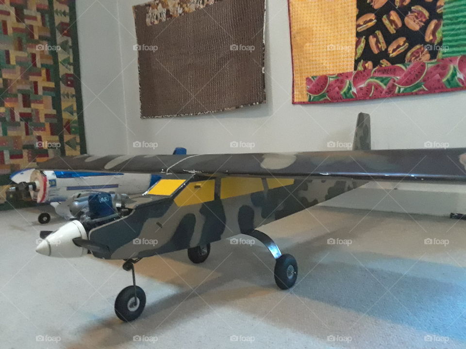 os powered nitro plane