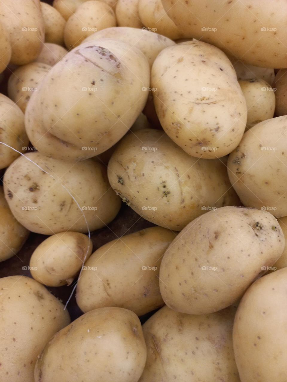 Batatas são uma ótima fonte de potássio,  um nutriente, que ajuda a equilibrar o organismo e diminuir a pressão sanguínea,  protegendo o coração  e diminuindo o risco de derrame