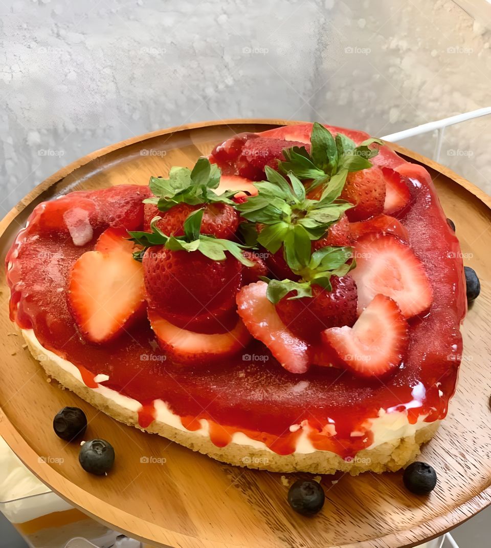 strawberry heart panckae