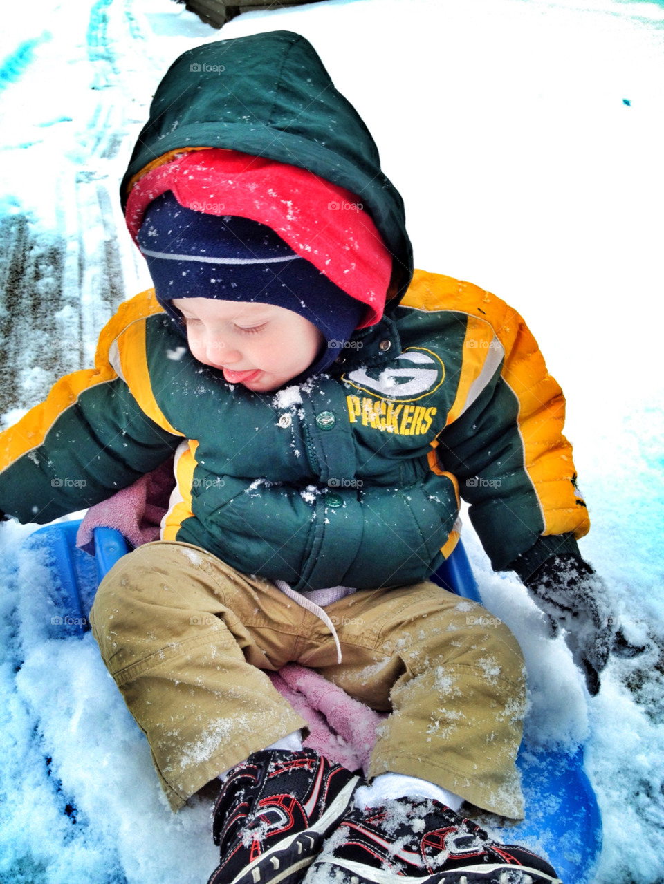 funny hdr tongue snow by somebeach